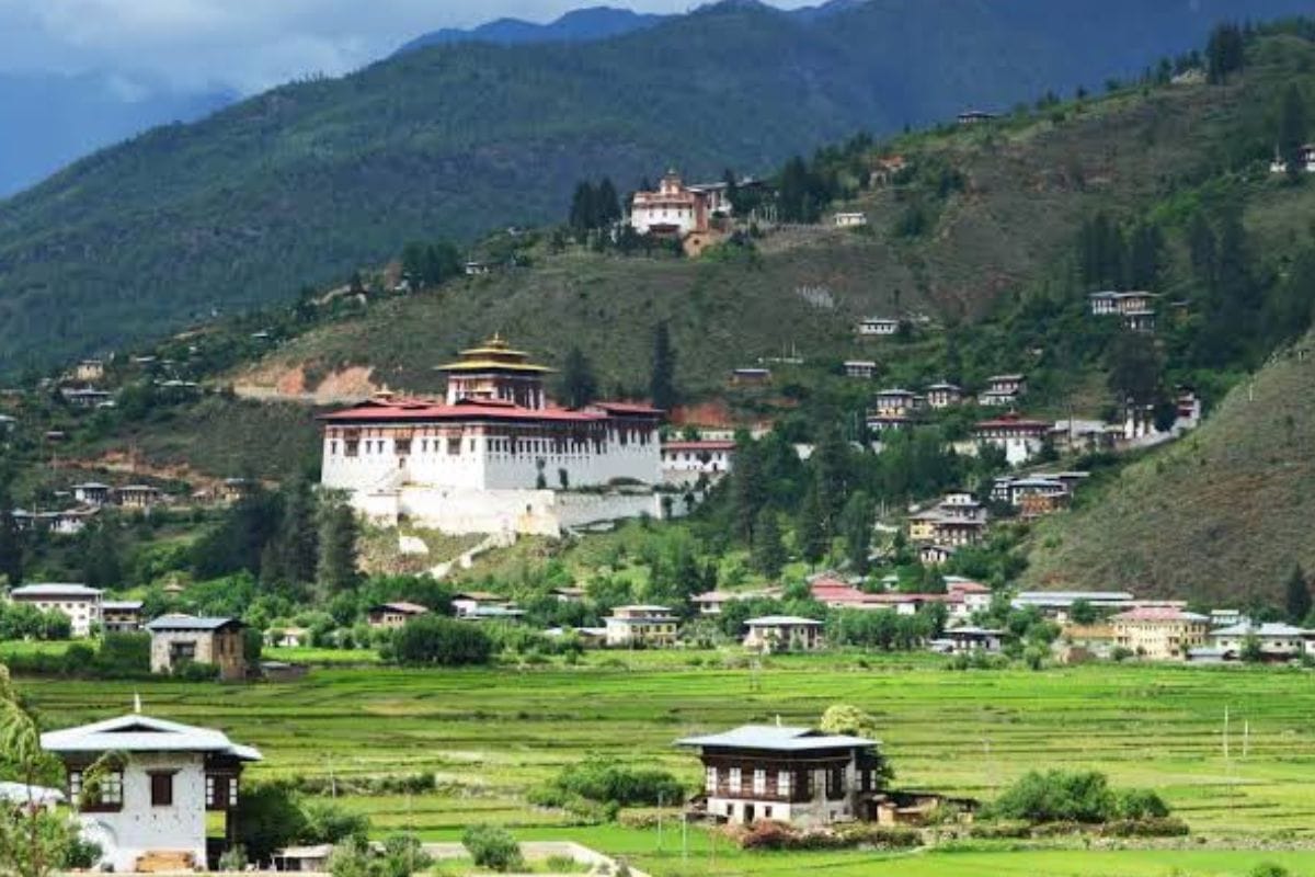 1000051037 पारो घूमने की पूरी गाइड – भूटान की सबसे खूबसूरत घाटी